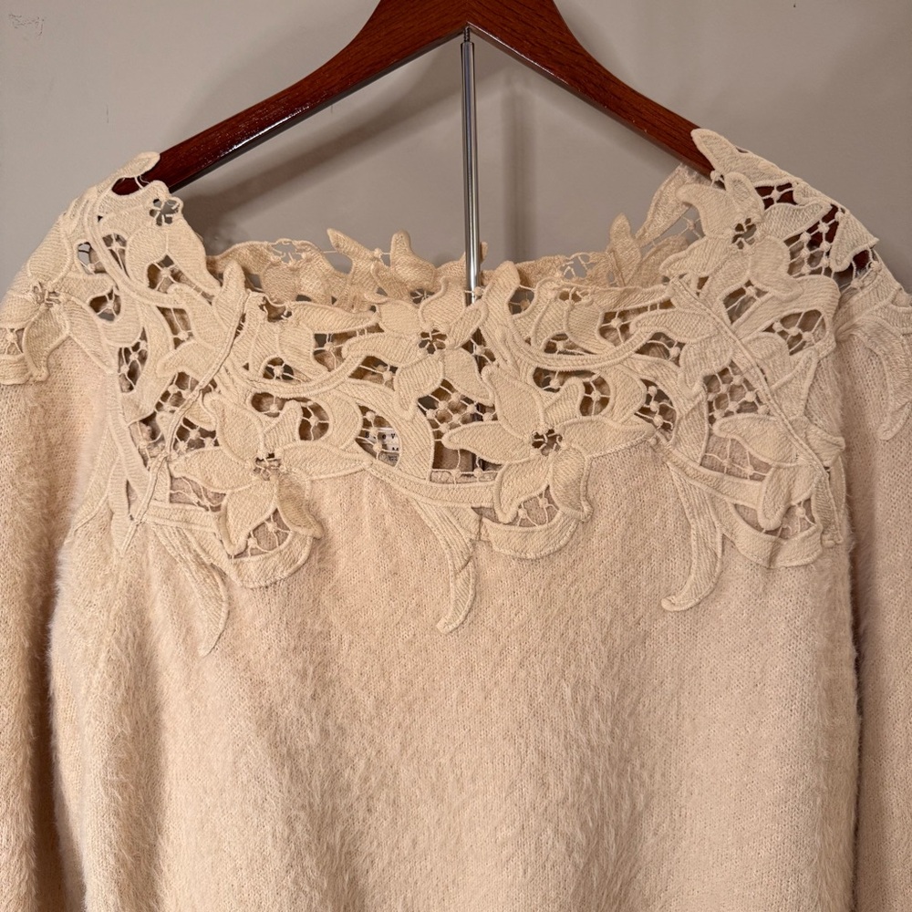 BaeVely Cream Buttery soft Sweater Lace Crochet Neck Romantic Cottagecore Sz M - Picture 3 of 11
